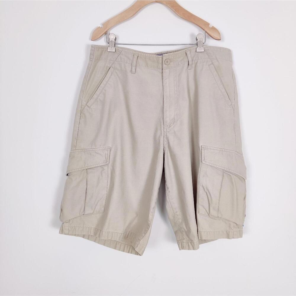 Board Sports Men's Cargo Shorts in Cream Size 34 100% Cotton Gorpcore Sporty